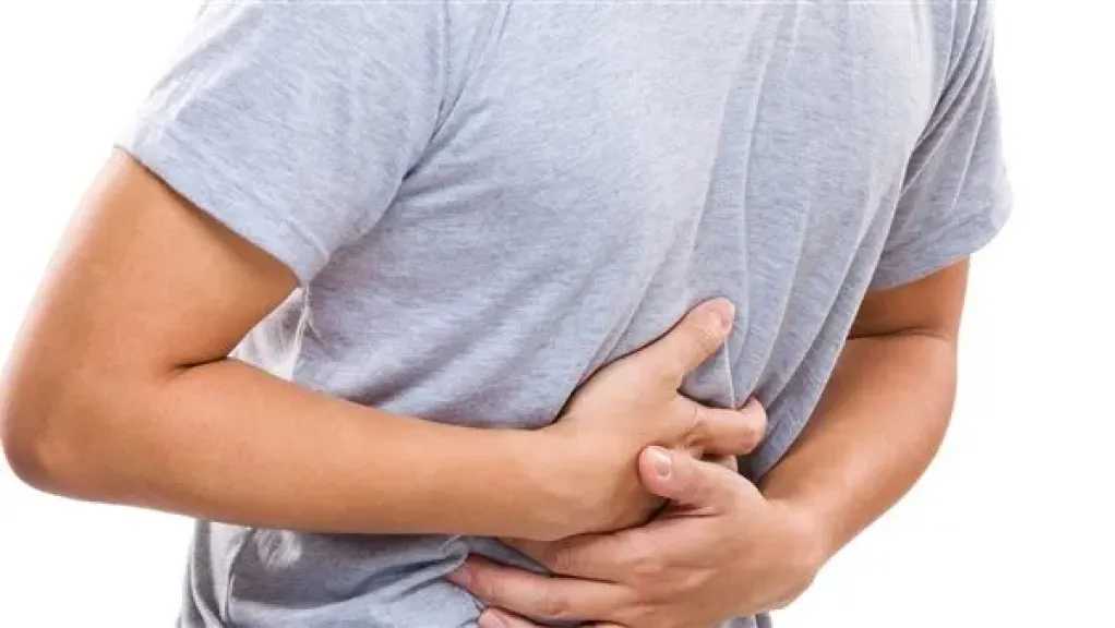 أعراض وأسباب الإصابة بإنفلونزا المعدة، وطرق علاجه المختلفة
