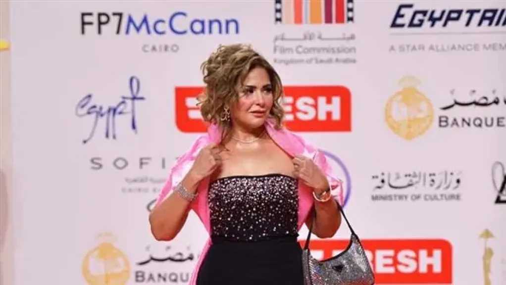 صابرين: مستعدة للعمل مع الزعيم حتى دون أجر.. و لف ودوران  تجربة خفيفة