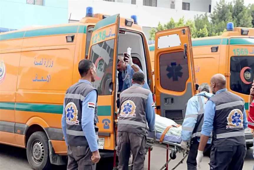 مصرع طفل وإصابة شقيقه إثر انقلاب سيارة في مياه ترعة بالشرقية