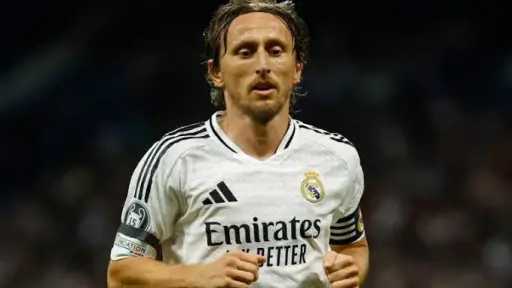 مودريتش يودع ريال مدريد من ملعب سانتياجو بيرنابيو