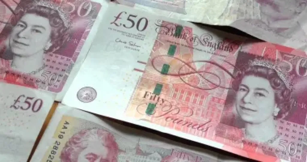 سعر الجنيه الإسترليني 