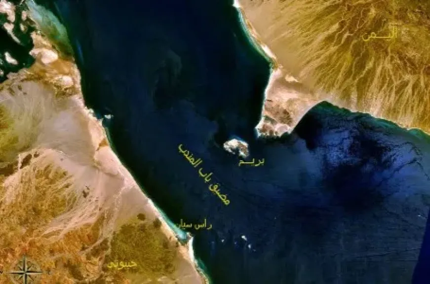 مضيق باب المندب في البحر الأحمر 