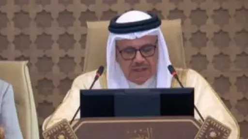 وزير الخارجية البحريني: أزمة مضيق هرمز تتطلب تحركاً دولياً عاجلاً