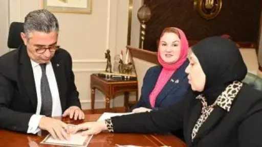 وزير التموين يوجه ببحث طلبات المواطنين المقدمة من أعضاء مجلسى النواب والشيوخ