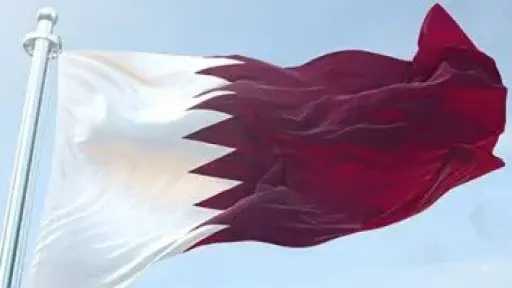 إصابة 4 أشخاص بينهم طفلة فى سقوط شظايا على منزل بمنطقة مريخ القطرية