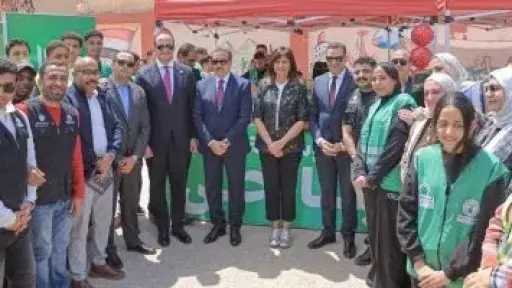 مؤسسة الجارحي عضو التحالف الوطني تشارك في قافله ايد واحدة بمواد غذائية وهدايا للأطفال