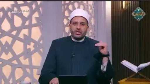 هل تعليق صور المتوفى بالمنزل حرام؟