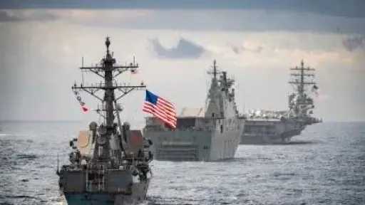 القيادة المركزية الأمريكية: واشنطن تنشئ ممرًا ملاحيًا جديدًا وتبدأ إزالة ألغام مضيق هرمز