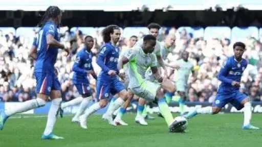 مانشستر سيتي يكتسح تشيلسي ويواصل الضغط على أرسنال في غياب مرموش ”فيديو”