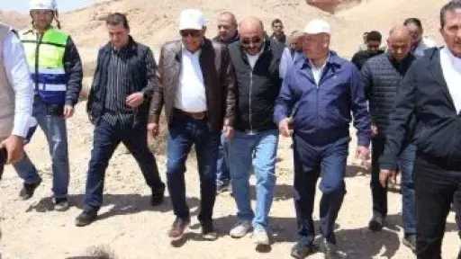 بدء خطوات إقامة محطات لطاقة الرياح وبحث إمكانية دمج محطات طاقة شمسية