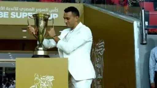 أحمد الجندى خلال تسليمه ميداليات كأس العالم: أجواء المنافسة تُعيد الحماس