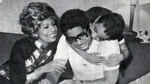 ذكرى ميلاد خيرية أحمد.. رحلة فنية كوميدية من ساعة لقلبك لـ عريس مراتي