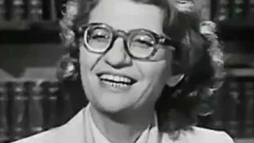 ذكرى ميلاد زينب صدقي.. مسيرة فنية ناجحة وتفوق في المسرح الفصيح