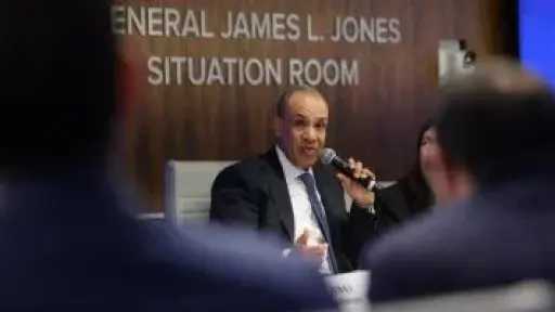 وزير الخارجية يشارك فى جلسة نقاشية بالمجلس الأطلنطى حول دور مصر بالشرق الأوسط