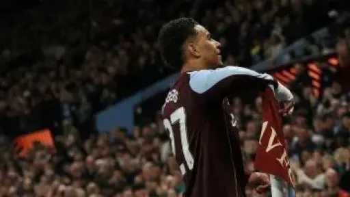 أستون فيلا يكتسح بولونيا برباعية ويعبر لنصف نهائي الدوري الأوروبي