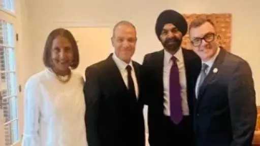 وزير الخارجية يلتقي رئيس مجموعة البنك الدولي