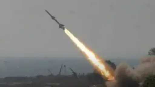 نيويورك تايمز: إيران تحتفظ بـ60% من منصات الصواريخ و40% من المسيّرات الهجومية