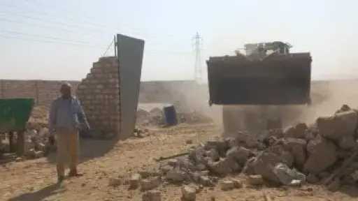 إزالة 15 حالة تعد و4 طواحين ذهب واسترداد 8910 أمتار من الأراضي في قنا