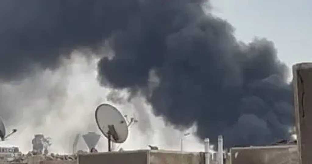 اندلاع حريق داخل مخزن خردة وتشوينات بمنطقة مدينة نصر