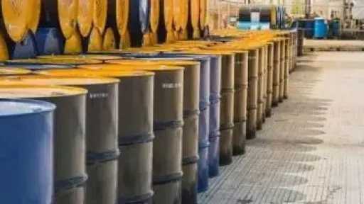 رويترز: قفزة فى أسعار النفط وسعر البرميل يصل إلى 97.50 دولار