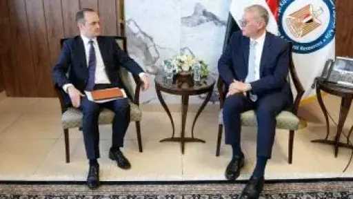 وزير البترول يستعرض مع نائب أباتشي النماذج التعاقدية الحديثة