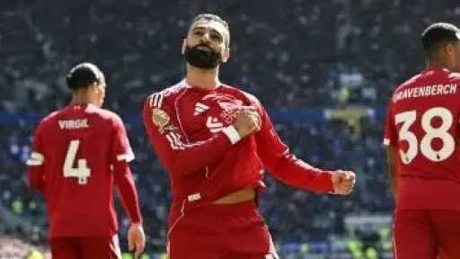 شبكة بريطانية ترشح محمد صلاح لجائزة لاعب العام في إنجلترا
