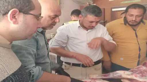 محافظ القليوبية يتابع الحملات الرقابية على الأسواق والمحال العامة