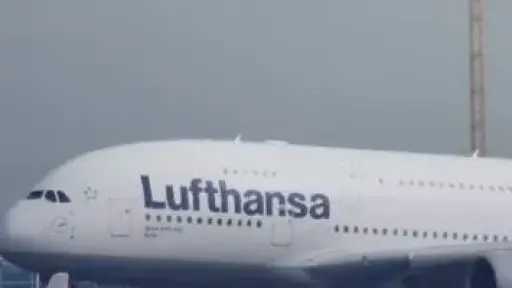 لوفتهانزا الألمانية تقلص رحلاتها الأوروبية لاحتواء قفزة تكاليف الوقود