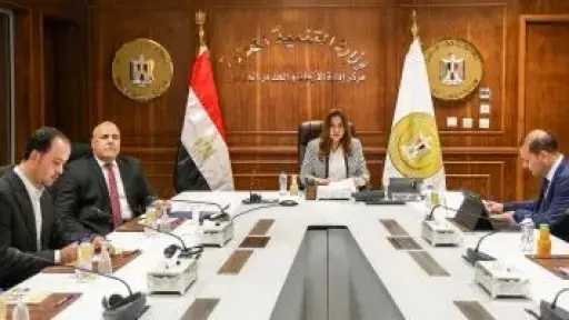 وزيرة التنمية المحلية والبيئة تتابع منظومة التصالح على مخالفات البناء