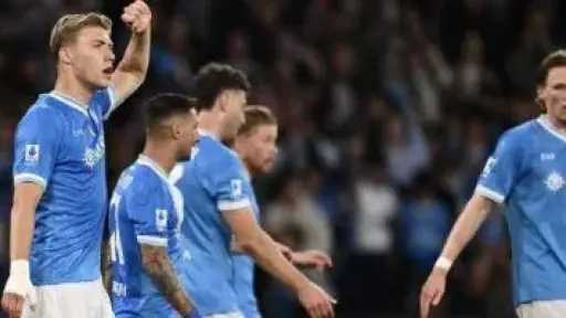 نابولي يكتسح كريمونيسي برباعية في الدوري الإيطالي.. فيديو