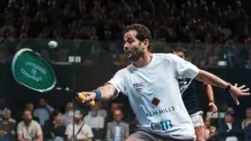 أمينة عرفي وكريم عبد الجواد يتأهلان لنصف نهائي كأس جراسهوبر للاسكواش