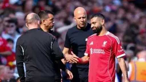 منتخب مصر: إصابة محمد صلاح بتمزق فى الخلفية وسيلحق بكأس العالم