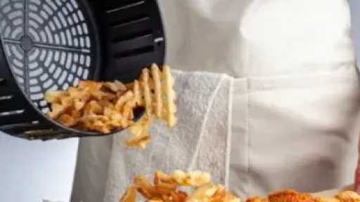 خدى بالك.. أكلات ماينفعش تحطيها فى ”الإير فراير” وأخطاء ابعدى عنها