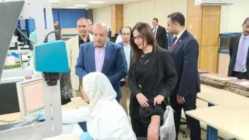 وزيرة الثقافة: معامل الترميم بدار الكتب خط الدفاع الأول عن الذاكرة الوطنية