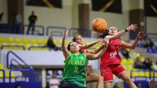 تأهل الأهلي وسبورتنج لنهائي دوري السوبر للسيدات