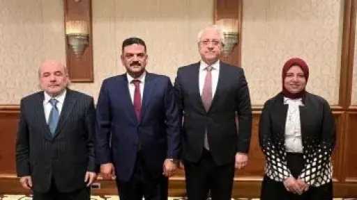 رئيس الثروة المعدنية يواصل المباحثات مع مستثمري التعدين في تركيا