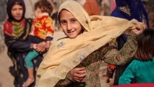 يونيسف: أفغانستان تواجهة خسارة 20 ألف معلمة و5400 عاملة بالرعاية الصحية