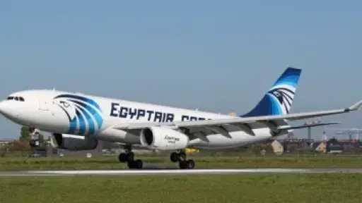 مصر للطيران تعلن تشغيل رحلاتها بدء من أول مايو للشارقة والبحرين