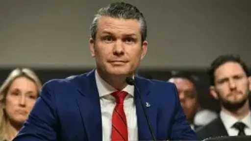 هيجسيث يهاجم نواب الكونجرس لتشكيكهم فى حرب إيران