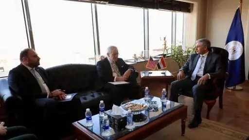 وزير السياحة يبحث مع القائم بأعمال السفير الأمريكي بالقاهرة تعزيز التعاون