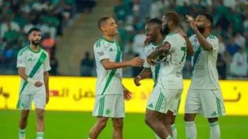 الأهلي يكتسح الأخدود برباعية ويرسله إلى دوري الدرجة الأولى السعودي