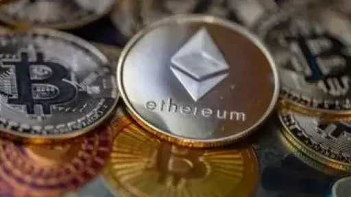 ”بيتكوين” تتجاوز 80 ألف دولار مسجلة أعلى مستوى فى 3 أشهر