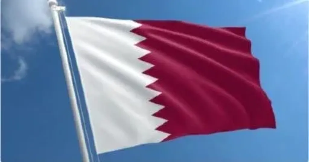 م