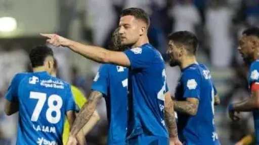 الهلال يواصل الضغط على النصر بفوز صعب في الدوري السعودي