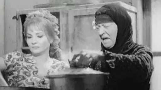 ذكرى رحيل روحية خالد.. بدأت السينما أمام نجيب الريحانى