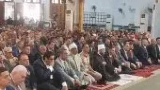 وزير الأوقاف يؤدى صلاة الجمعة برأس البر تزامنا مع العيد القومى لدمياط
