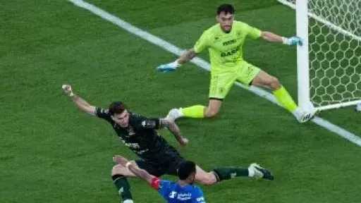 الهلال بطلا لكأس خادم الحرمين بهدفين فى مرمى الخلود
