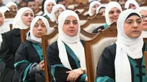رحلة إيمانية بلا حيرة.. واعظات ومنصات دينية نسائية ترافق حجاج القرعة