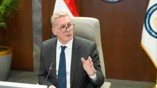وزير البترول يبحث مع ”شل” و”بتروناس” خطط تكثيف البحث والاستكشاف