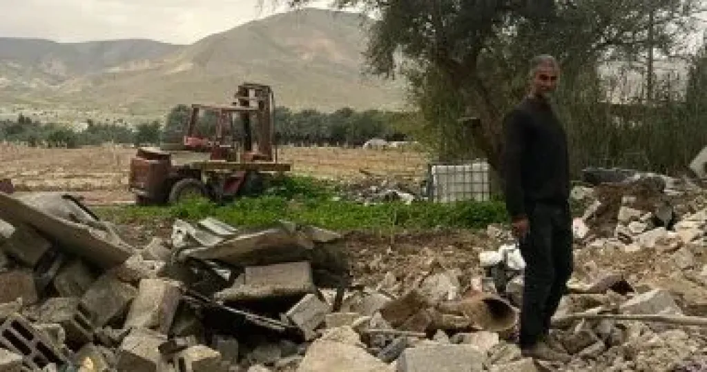 فلسطين